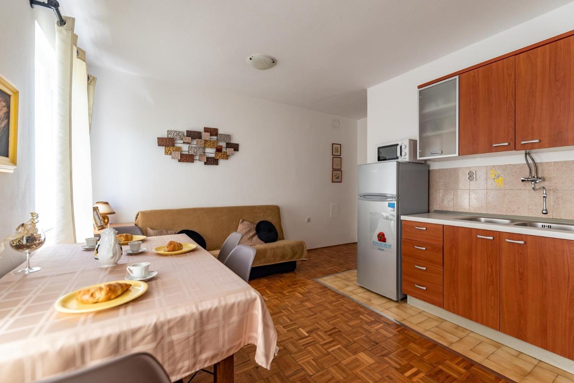 Apartments With A Swimming Pool Pula - 7356 部屋 写真